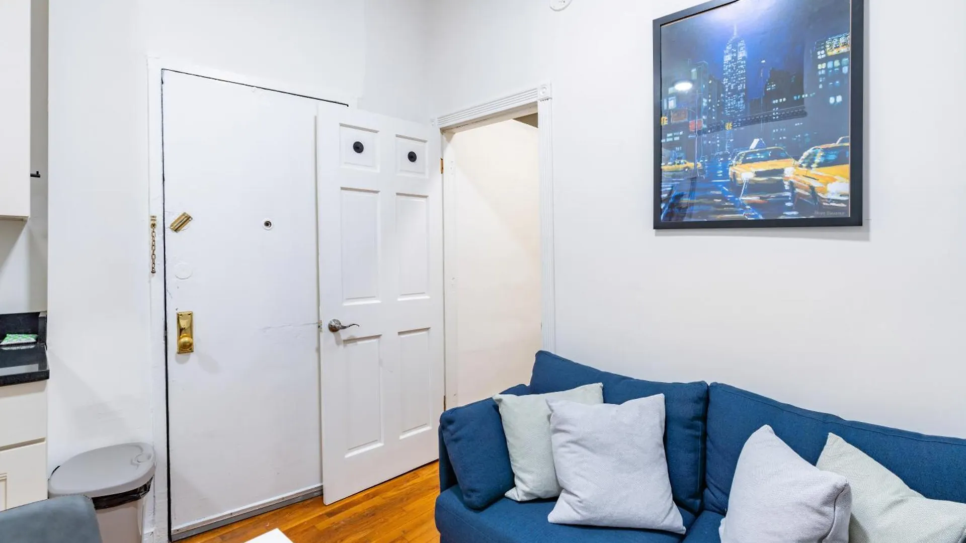 2 Bedroom Upscale Home New York United States