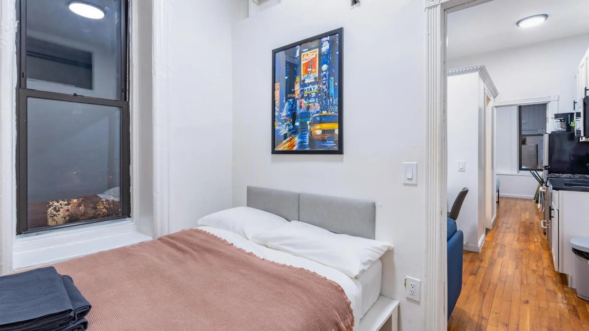 Apartment 2 Bedroom Upscale Home New York United States