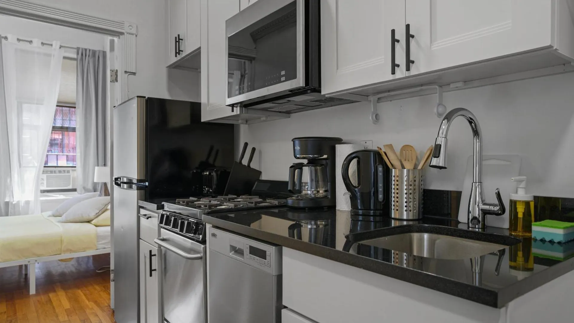 Upscale 2Br Home Apartment New York